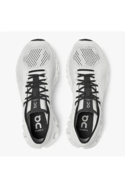 On Running Women's Cloud X 17 On Running Women's Cloud X -Sports Equipment Store ONR4099702W 20WB 1 HiRes