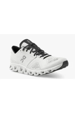 On Running Women's Cloud X 24 On Running Women's Cloud X -Sports Equipment Store ONR4099702W 20WB 5 HiRes