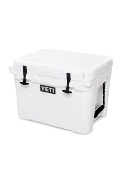 Yeti Tundra Cooler 35 31 Yeti Tundra Cooler 35 -Sports Equipment Store YETYT35 20WHT 1 Large